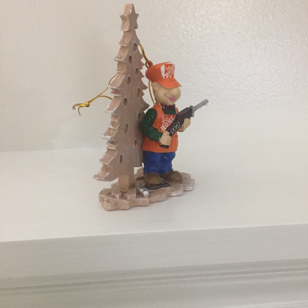 Home Depot Ornament/Figurine  Homer’s Hunting Trip NIB